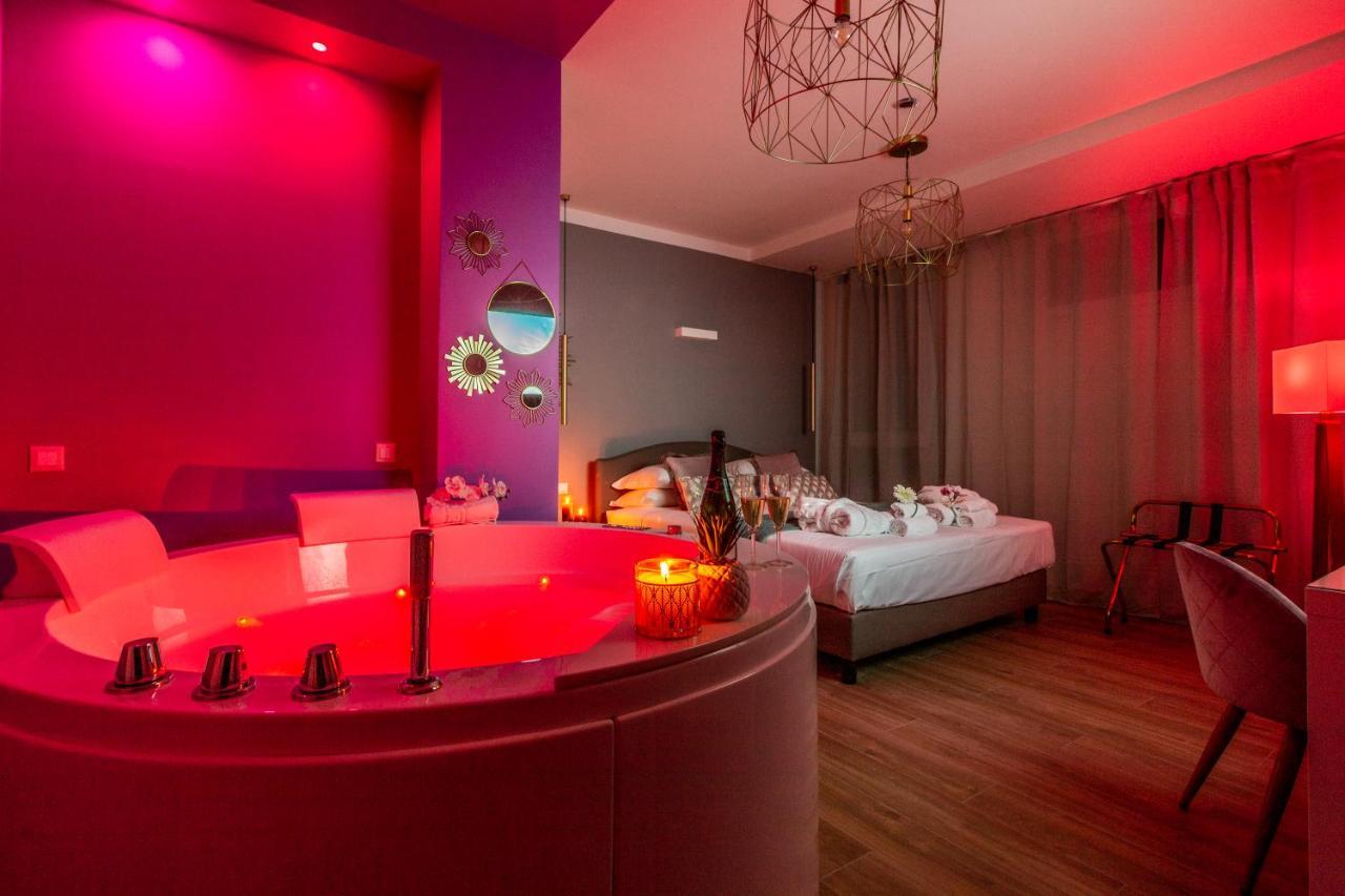 4 Star Suite SPA Bologna Exterior foto