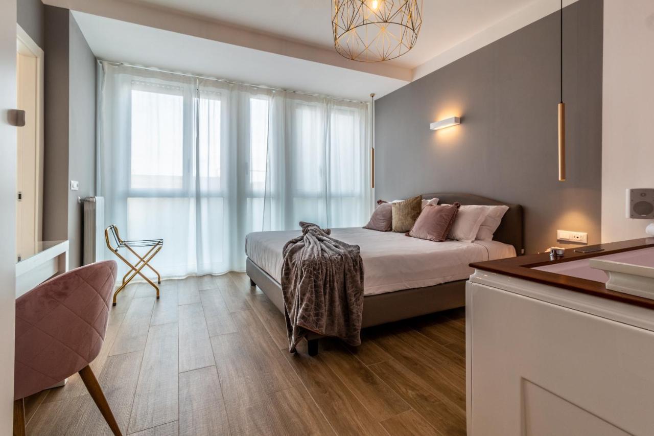 4 Star Suite SPA Bologna Exterior foto