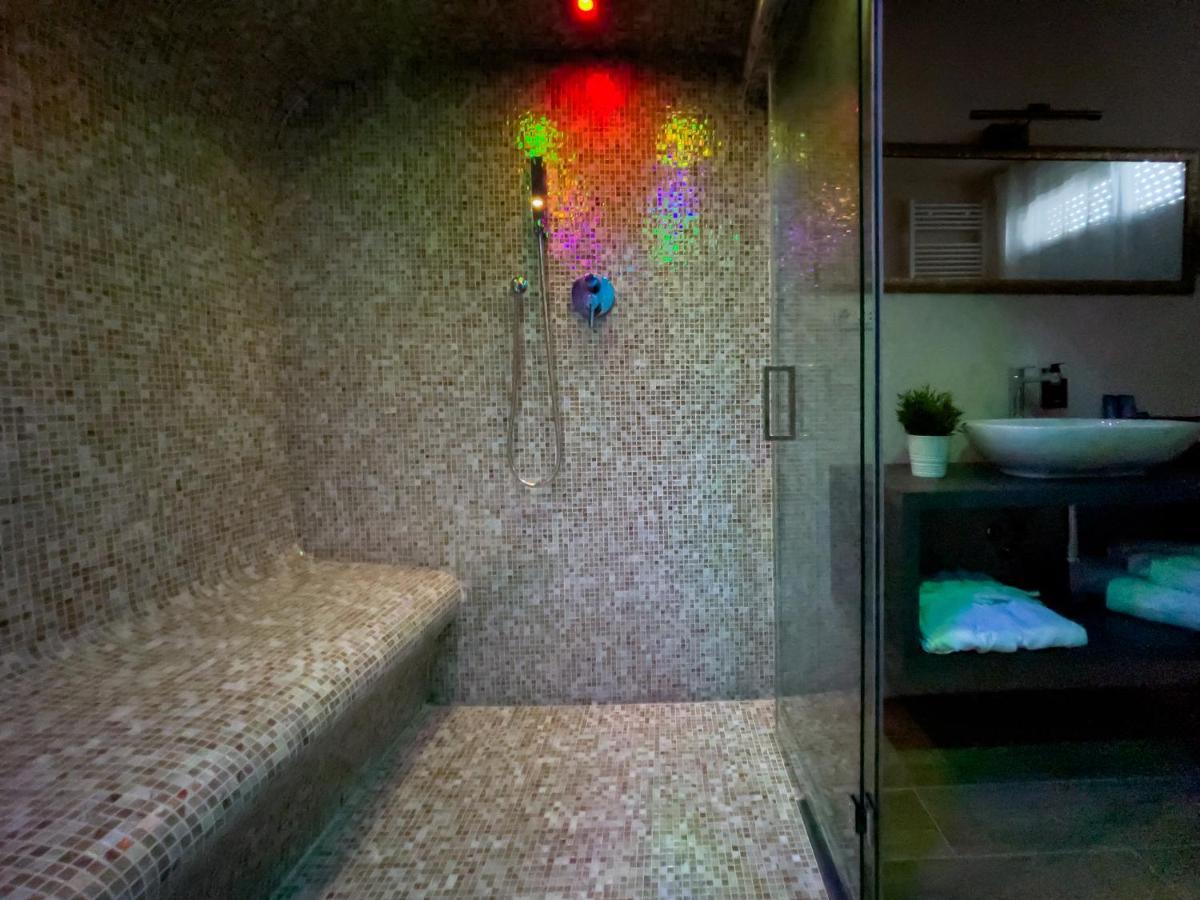 4 Star Suite SPA Bologna Exterior foto