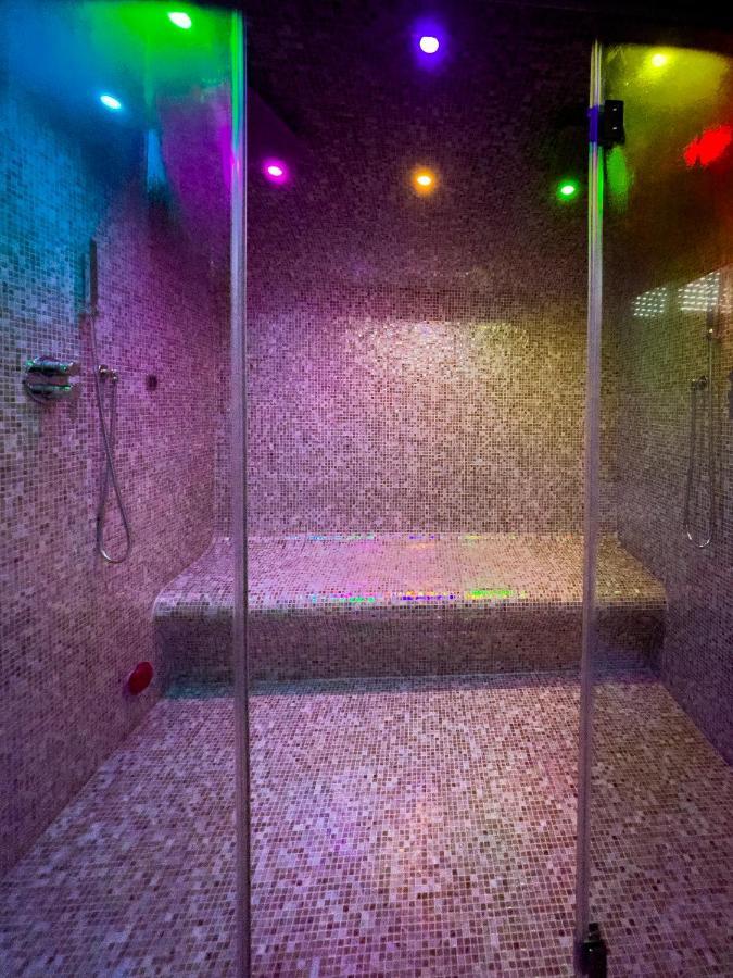 4 Star Suite SPA Bologna Exterior foto