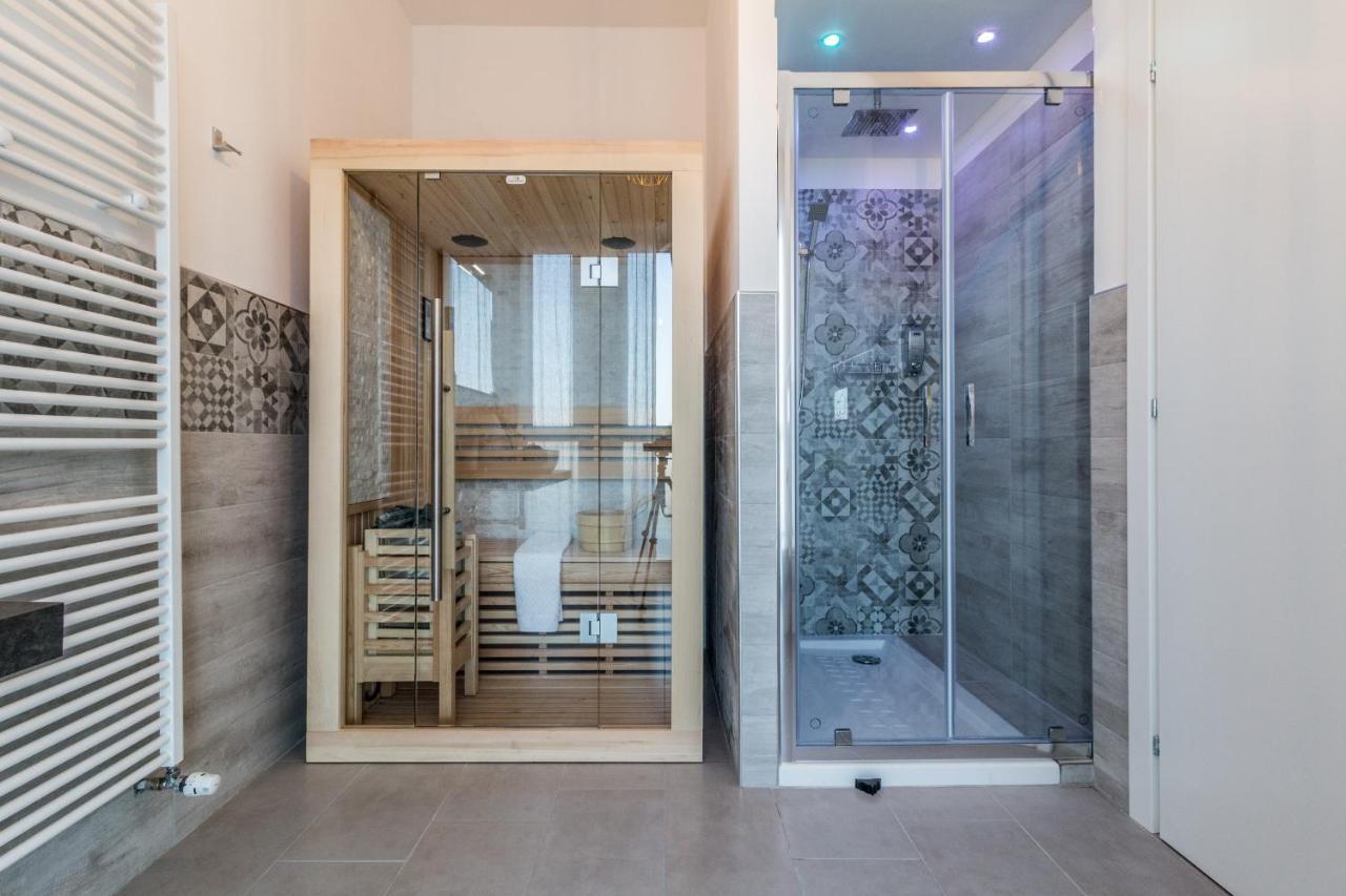 4 Star Suite SPA Bologna Exterior foto